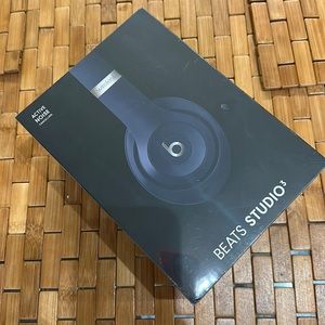 Beats Studio 3 new